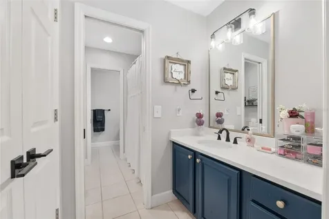 5512 NW 51st Avenue Gainesville FL 32653