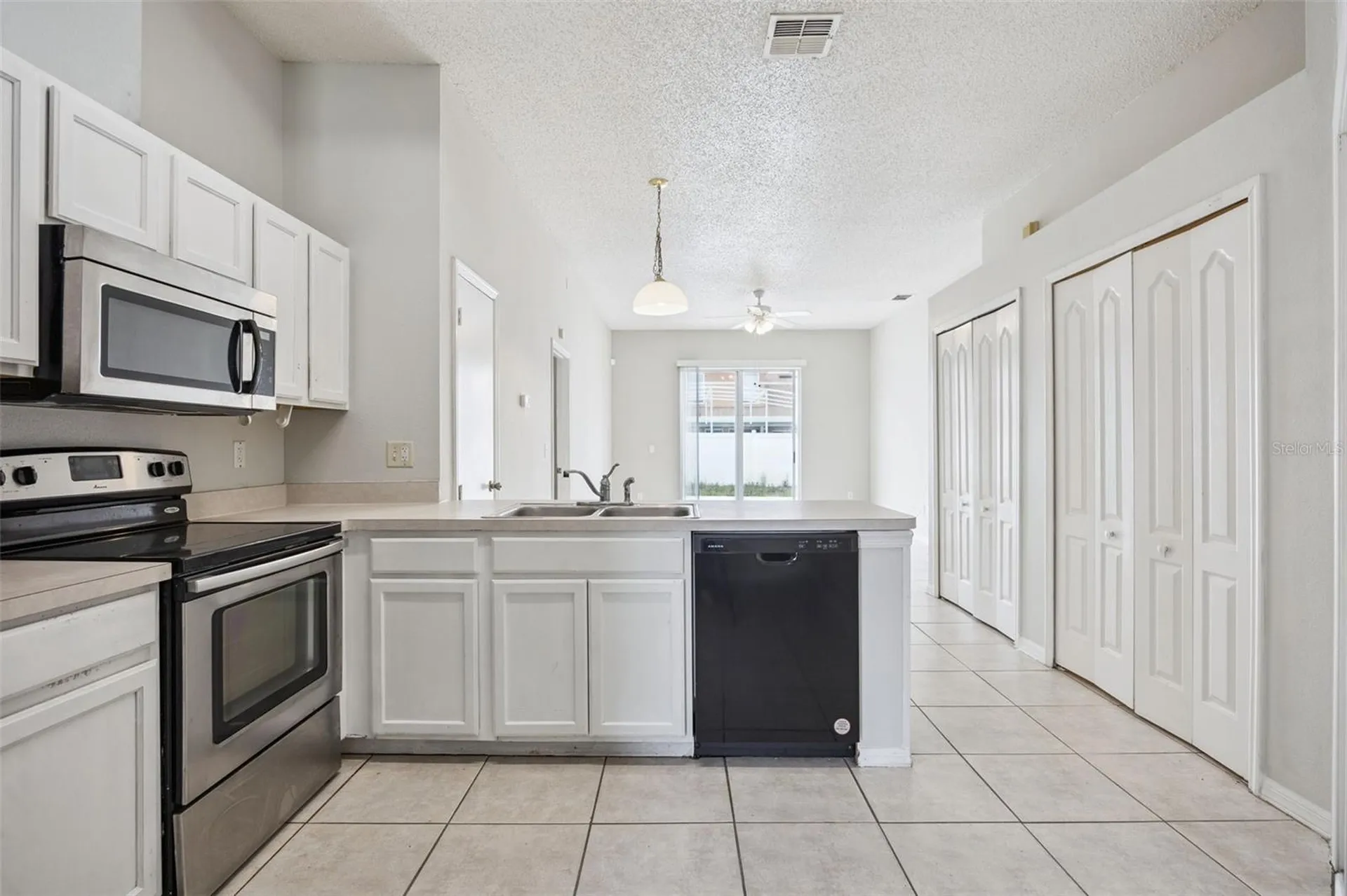8617 Cavendish Drive Kissimmee FL 34747