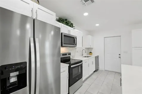 3530 Goodrich Avenue Sarasota FL 34234