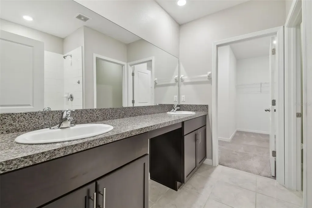 5452 Rainwood Meadows Drive Apollo Beach FL 33572