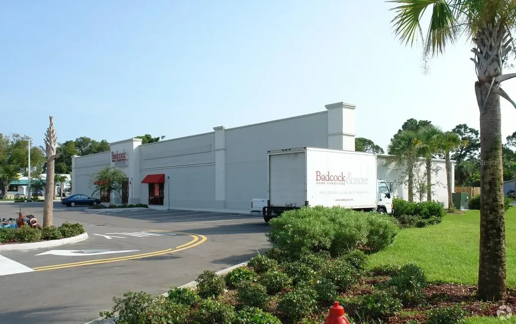 311 S Ridgewood Avenue Edgewater FL 32132