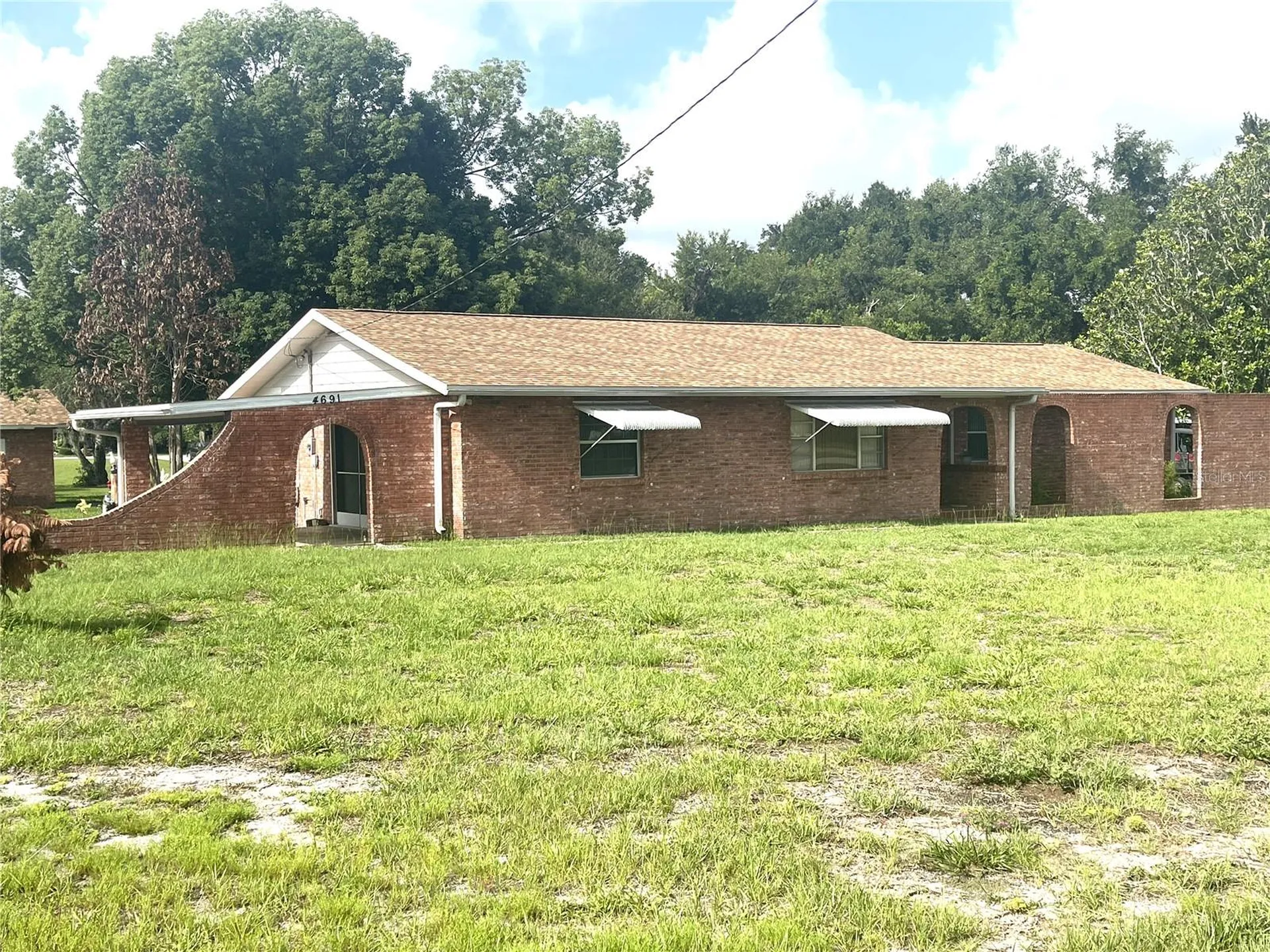 4691 Cr 118 Wildwood FL 34785