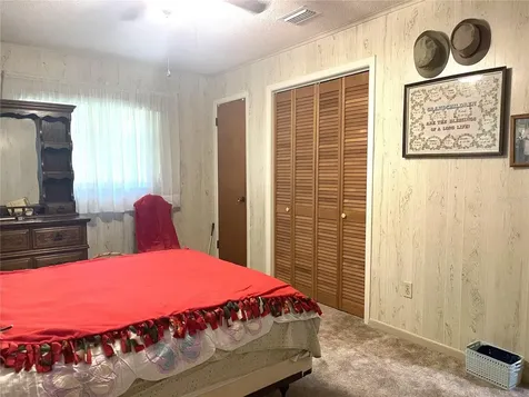 4691 Cr 118 Wildwood FL 34785