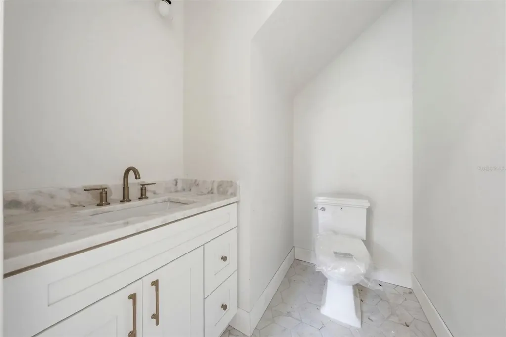 1514 Wilson Avenue Orlando FL 32804