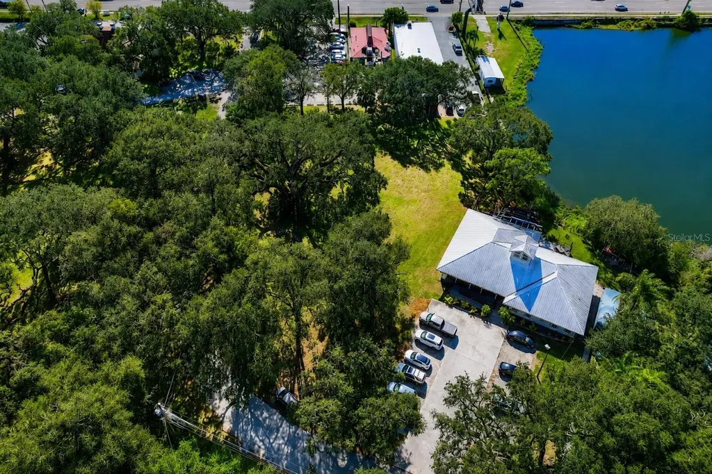 1214 W Brandon Boulevard Brandon FL 33511