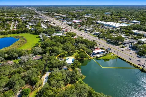 1214 W Brandon Boulevard Brandon FL 33511