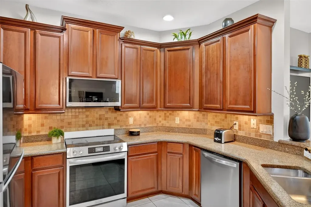 2125 Velvet Leaf Drive Ocoee FL 34761