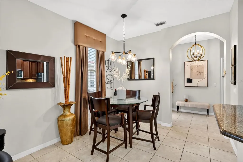 2125 Velvet Leaf Drive Ocoee FL 34761