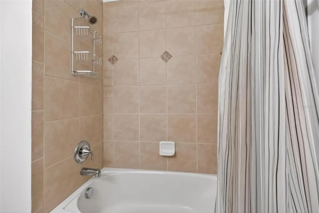 2125 Velvet Leaf Drive Ocoee FL 34761