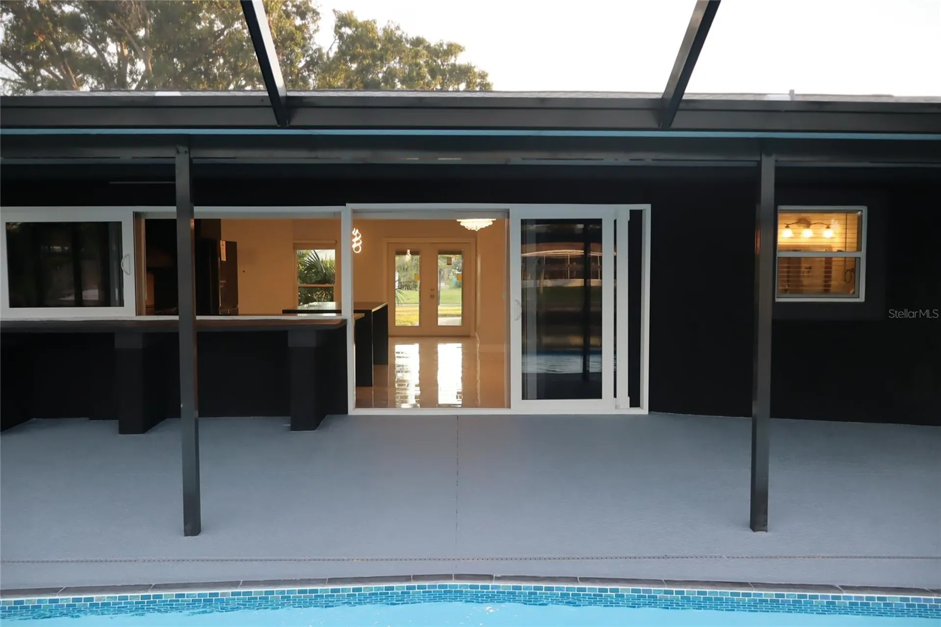 1019 Spindle Palm Way Apollo Beach FL 33572