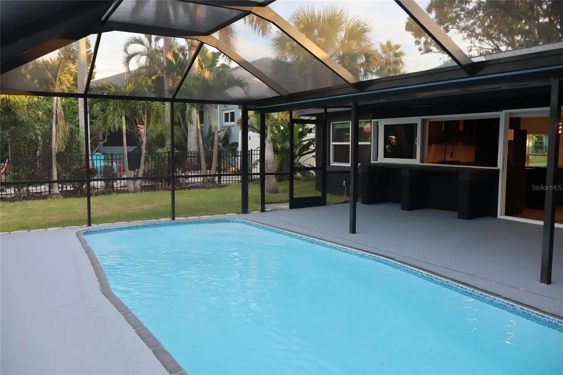 1019 Spindle Palm Way Apollo Beach FL 33572