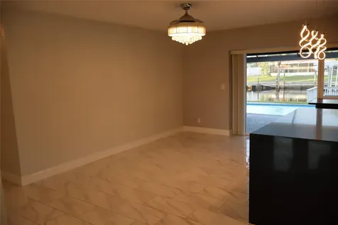 1019 Spindle Palm Way Apollo Beach FL 33572