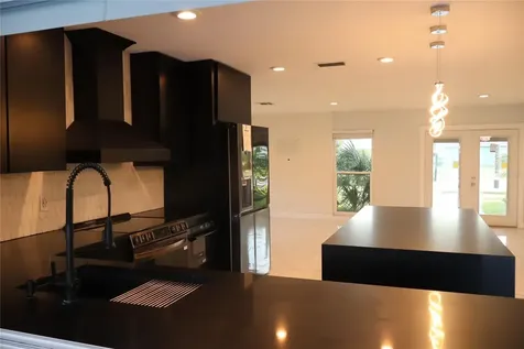 1019 Spindle Palm Way Apollo Beach FL 33572