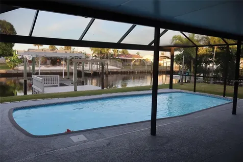 1019 Spindle Palm Way Apollo Beach FL 33572