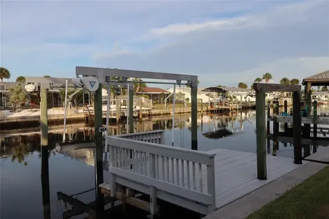 1019 Spindle Palm Way Apollo Beach FL 33572