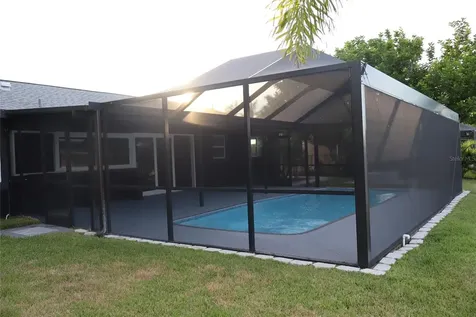 1019 Spindle Palm Way Apollo Beach FL 33572