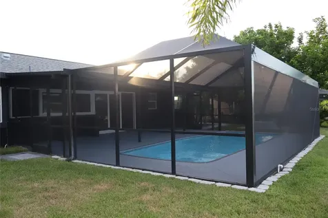1019 Spindle Palm Way Apollo Beach FL 33572