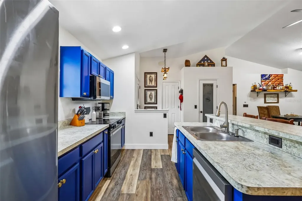 6401 E Warm Springs Avenue Coleman FL 33521