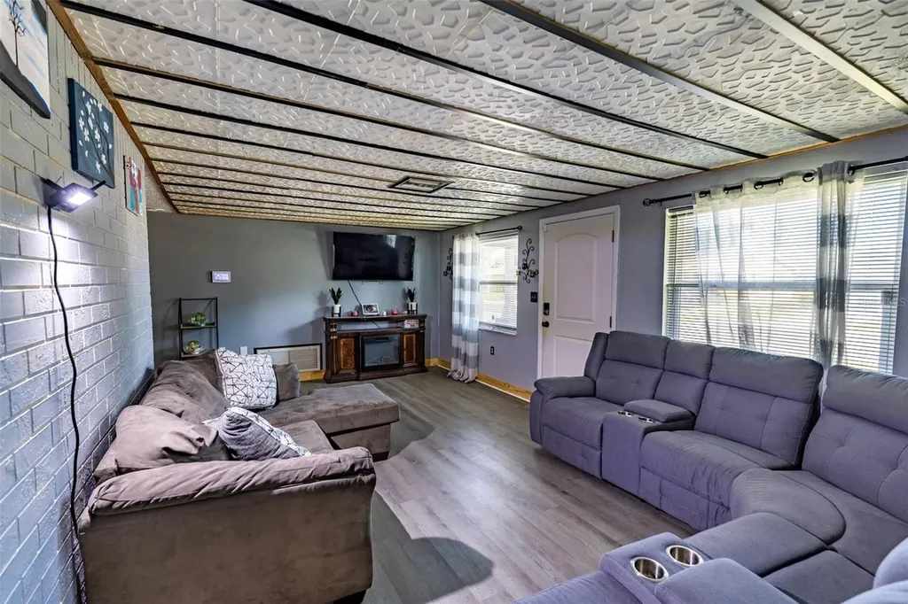 3334 Coldwell Drive Holiday FL 34691