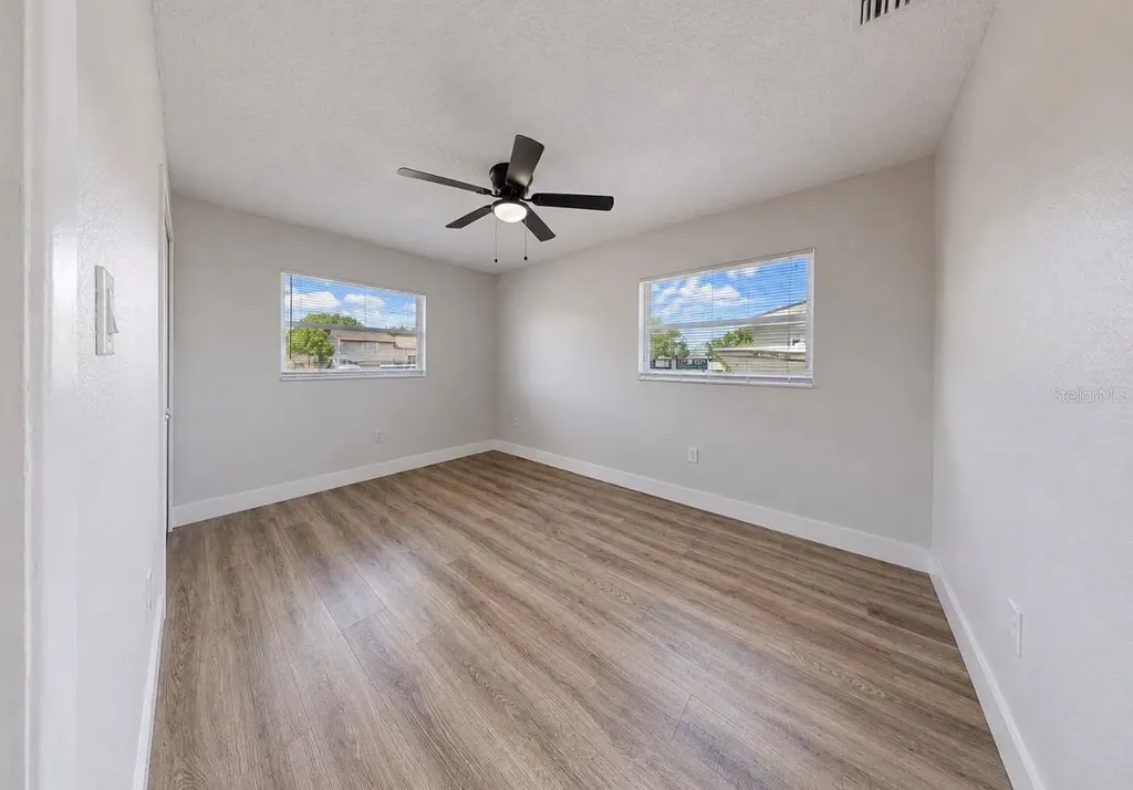 485 Florida Circle N Apollo Beach FL 33572