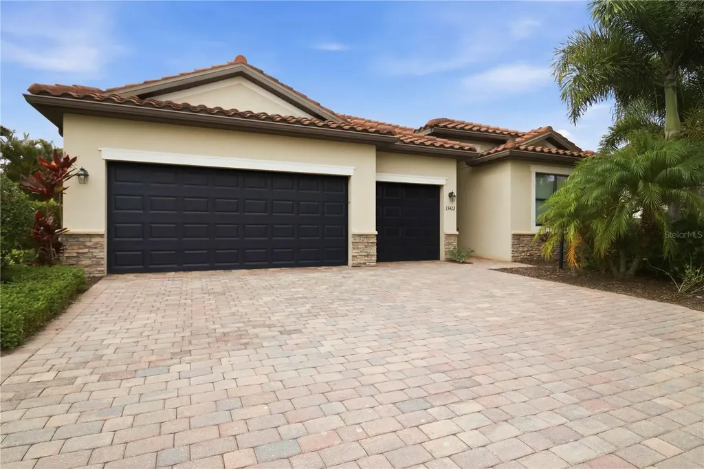 13422 Saw Palm Creek Trail Lakewood Ranch FL 34211