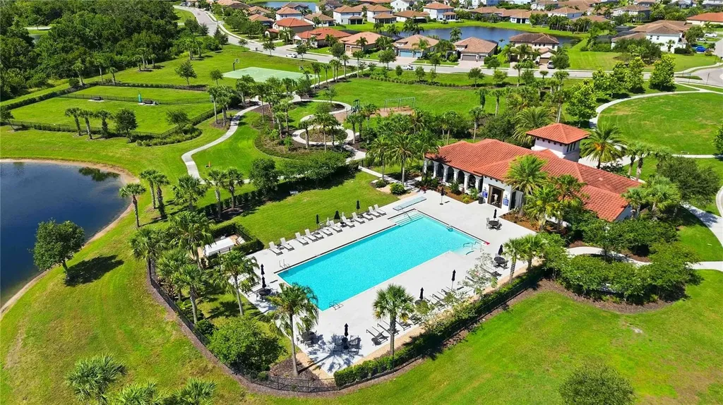 13422 Saw Palm Creek Trail Lakewood Ranch FL 34211