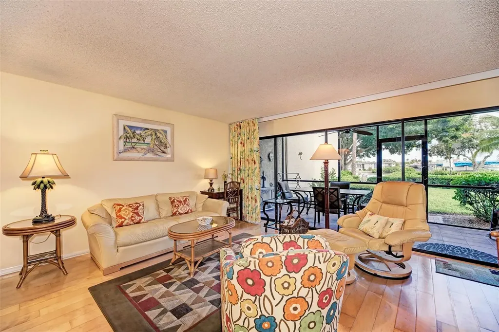 1800 Cove II Place Sarasota FL 34242