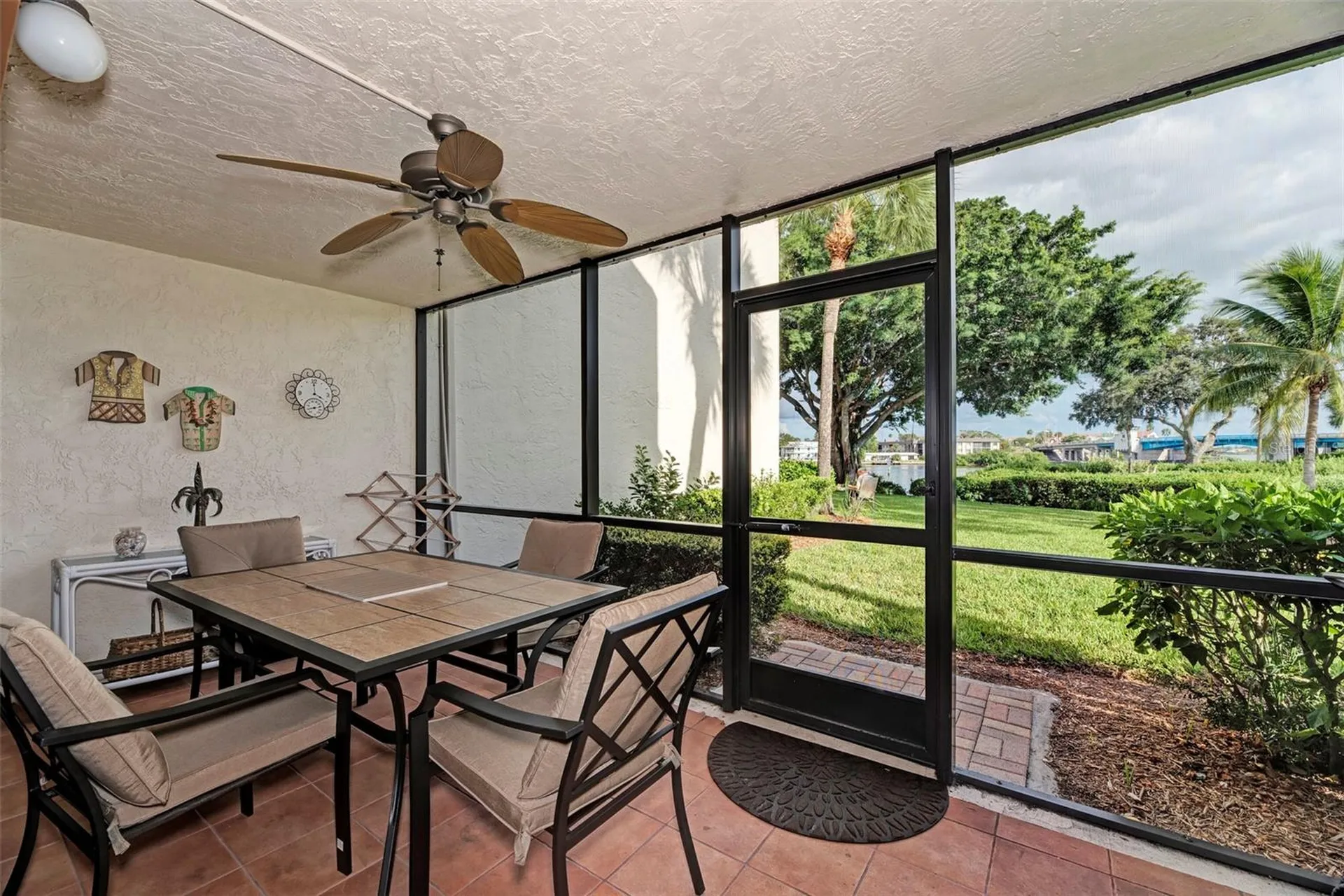 1800 Cove II Place Sarasota FL 34242