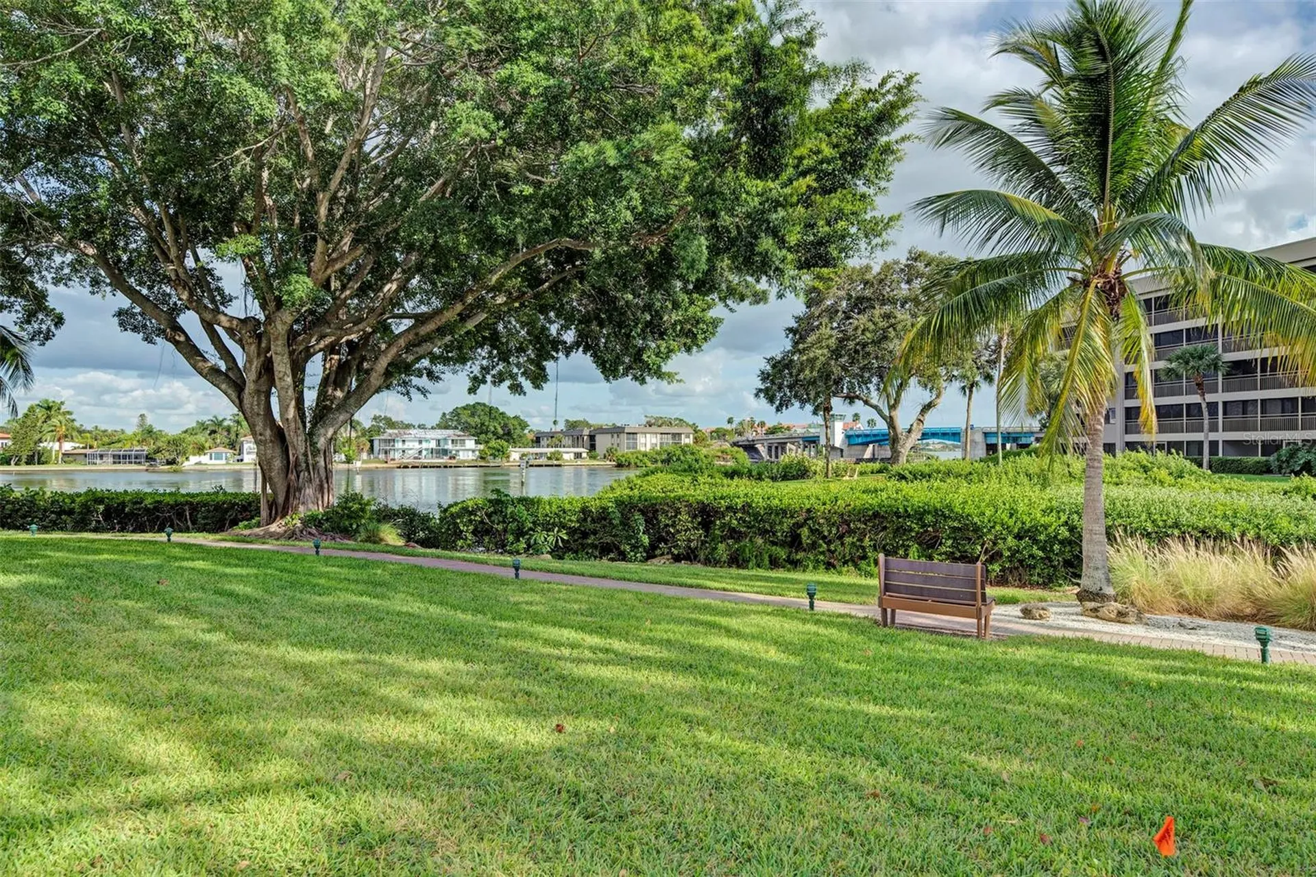 1800 Cove II Place Sarasota FL 34242