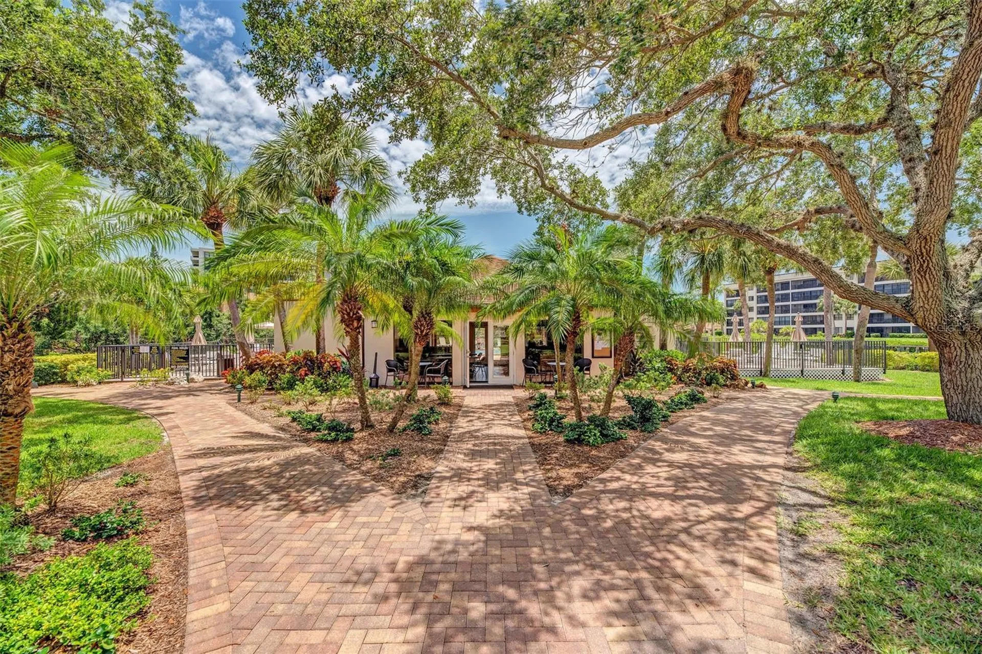 1800 Cove II Place Sarasota FL 34242