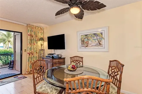 1800 Cove II Place Sarasota FL 34242