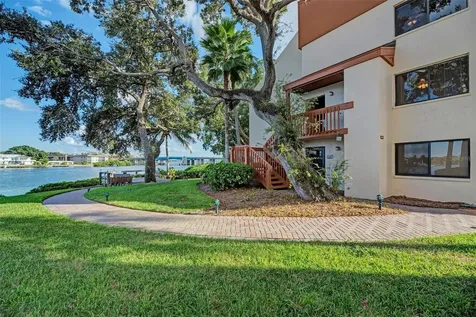 1800 Cove II Place Sarasota FL 34242