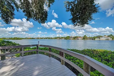 1800 Cove II Place Sarasota FL 34242