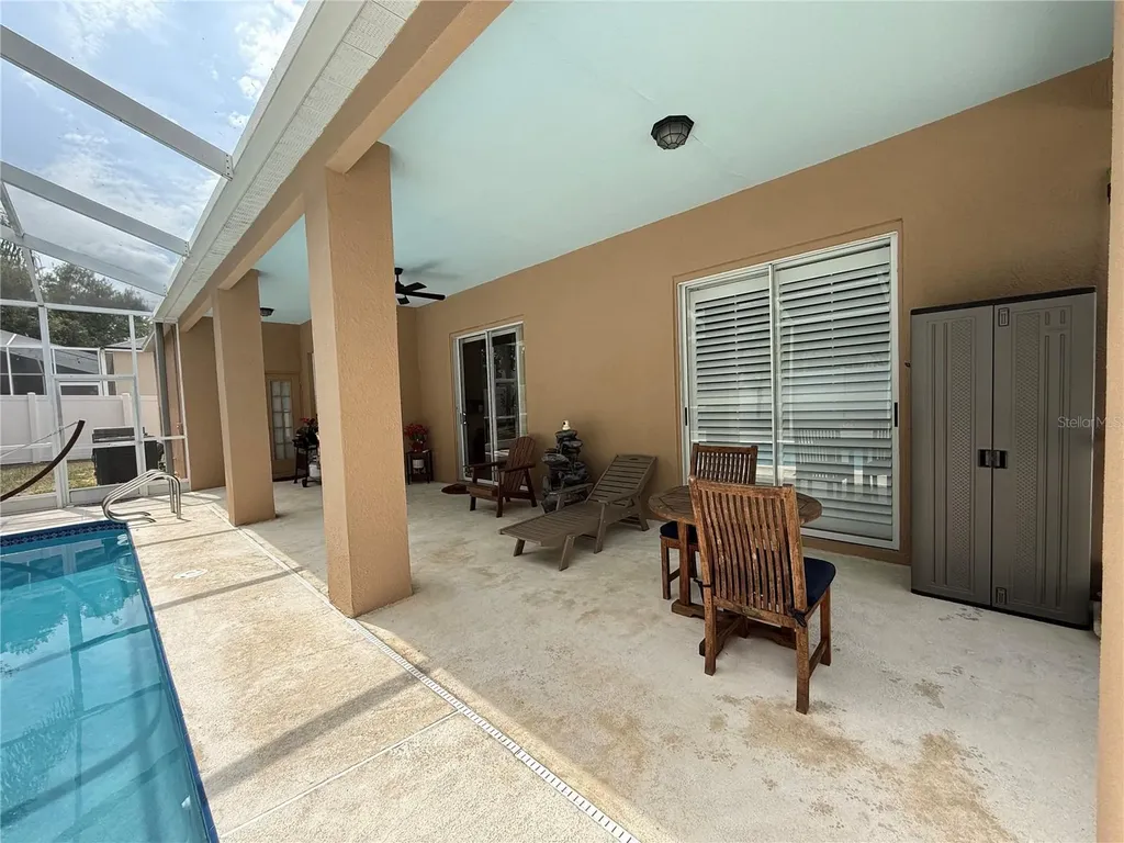4109 Amber Ridge Lane Valrico FL 33594