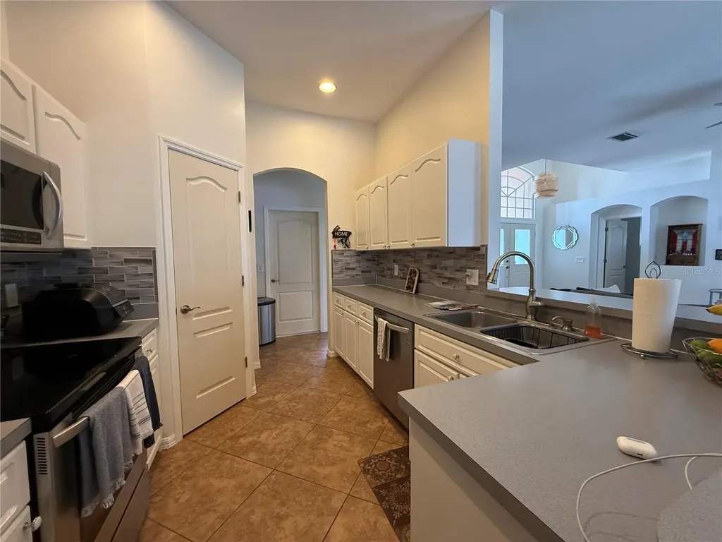 4109 Amber Ridge Lane Valrico FL 33594