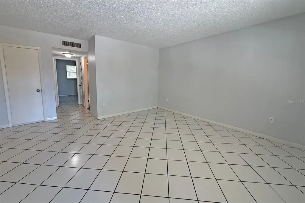 2 N Fernwood Avenue Clearwater FL 33765