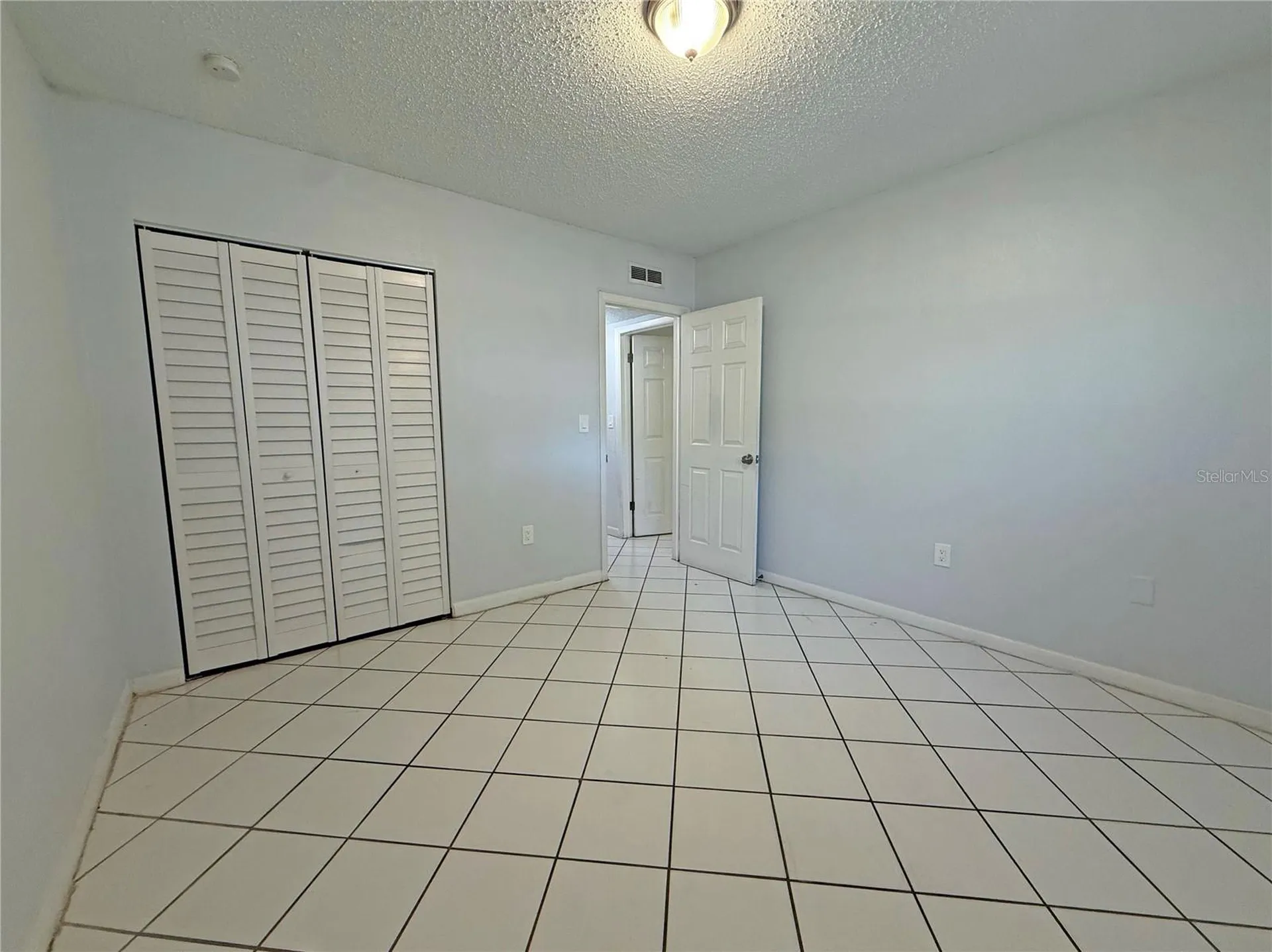 2 N Fernwood Avenue Clearwater FL 33765