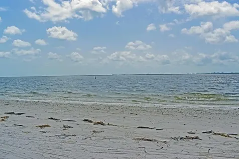2 N Fernwood Avenue Clearwater FL 33765