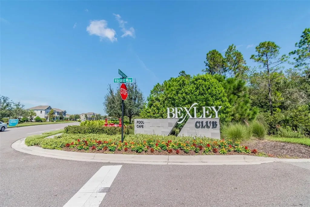 16884 Full Sun Alley Land O Lakes FL 34638