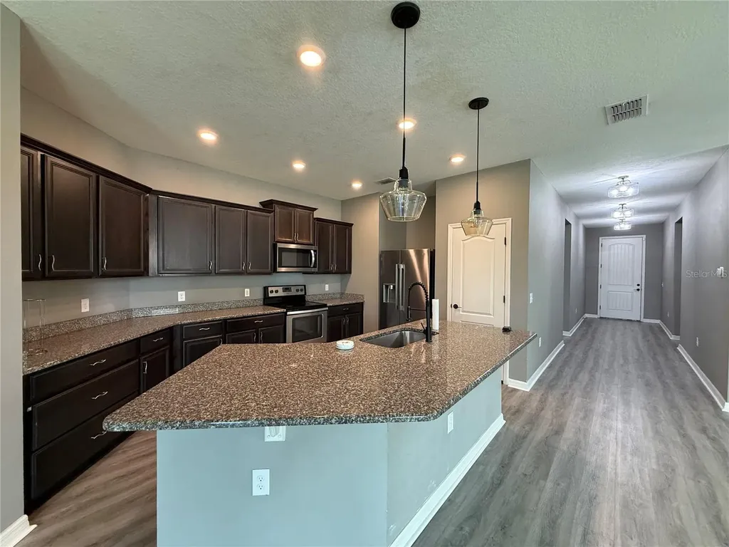 10638 Laguna Plains Drive Riverview FL 33578