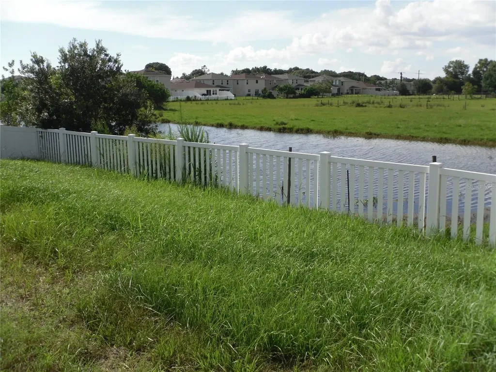 10638 Laguna Plains Drive Riverview FL 33578