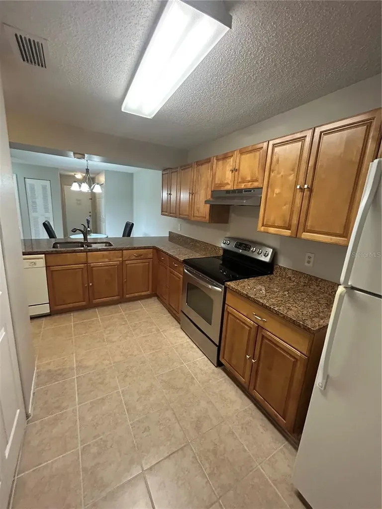 636 Kenwick Circle Casselberry FL 32707