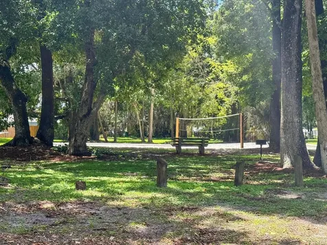 724 Lakeside Drive Winter Springs FL 32708
