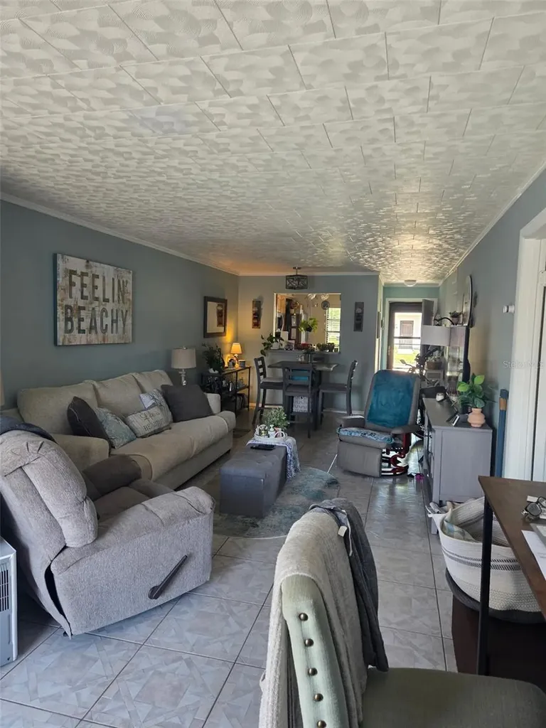 13830 Mission Oaks Boulevard Seminole FL 33776