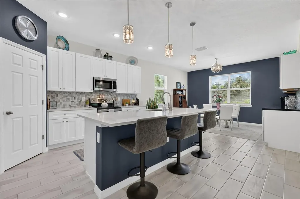 30658 East Bluebell Avenue Eustis FL 32736