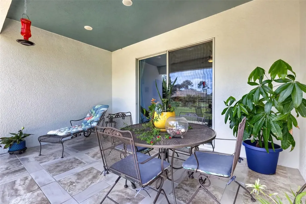 30658 East Bluebell Avenue Eustis FL 32736