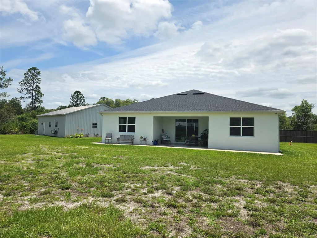 30658 East Bluebell Avenue Eustis FL 32736