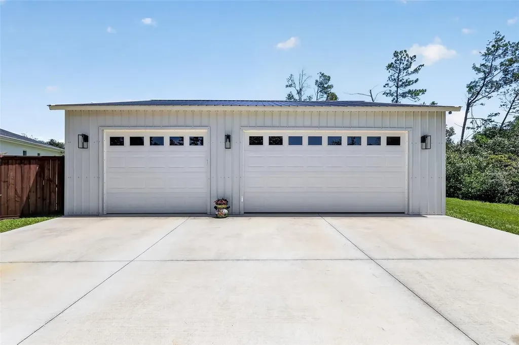 30658 East Bluebell Avenue Eustis FL 32736