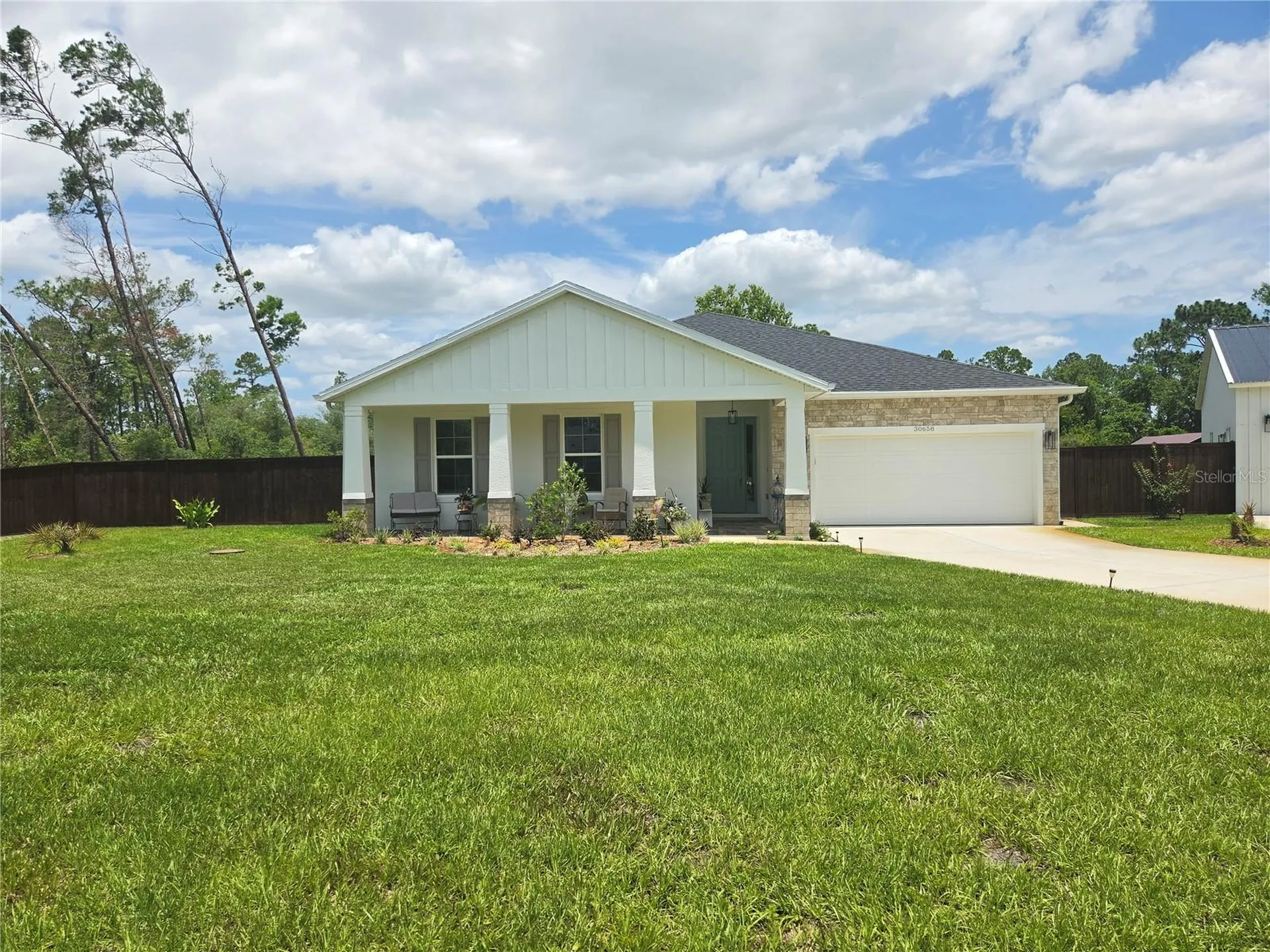 30658 East Bluebell Avenue Eustis FL 32736