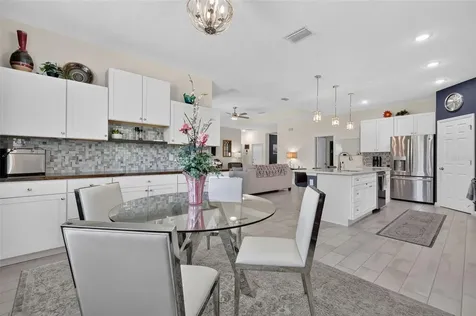 30658 East Bluebell Avenue Eustis FL 32736